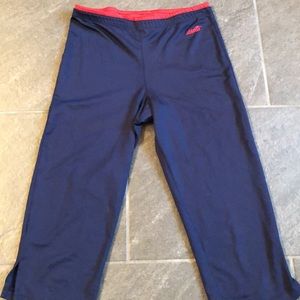 Avia half length tights